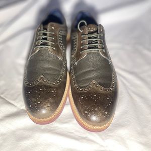 Ted Baler Oxford size 11/44 like new (worn 1x)